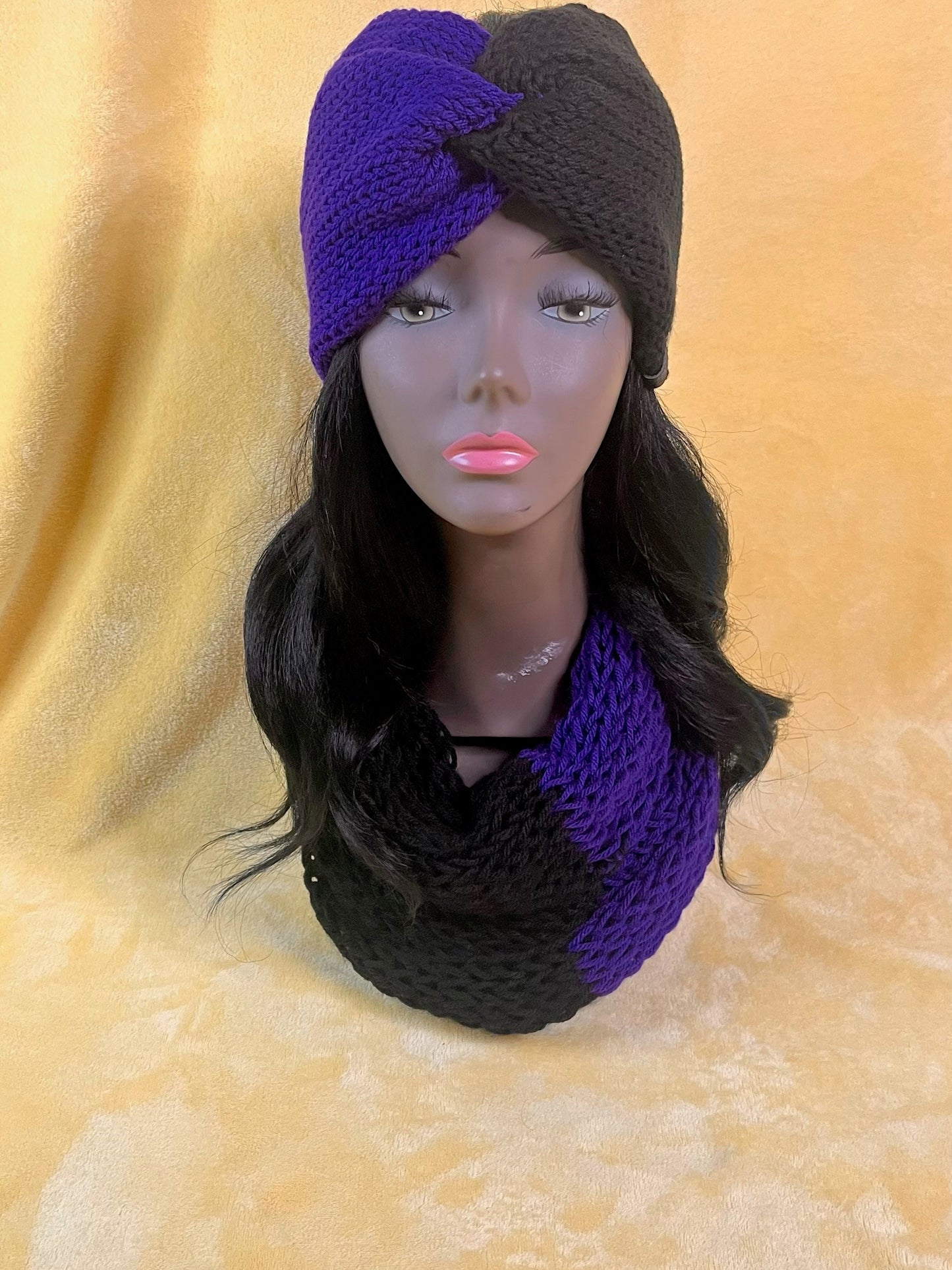 Super Cute Drop-Stitch Scarf Set