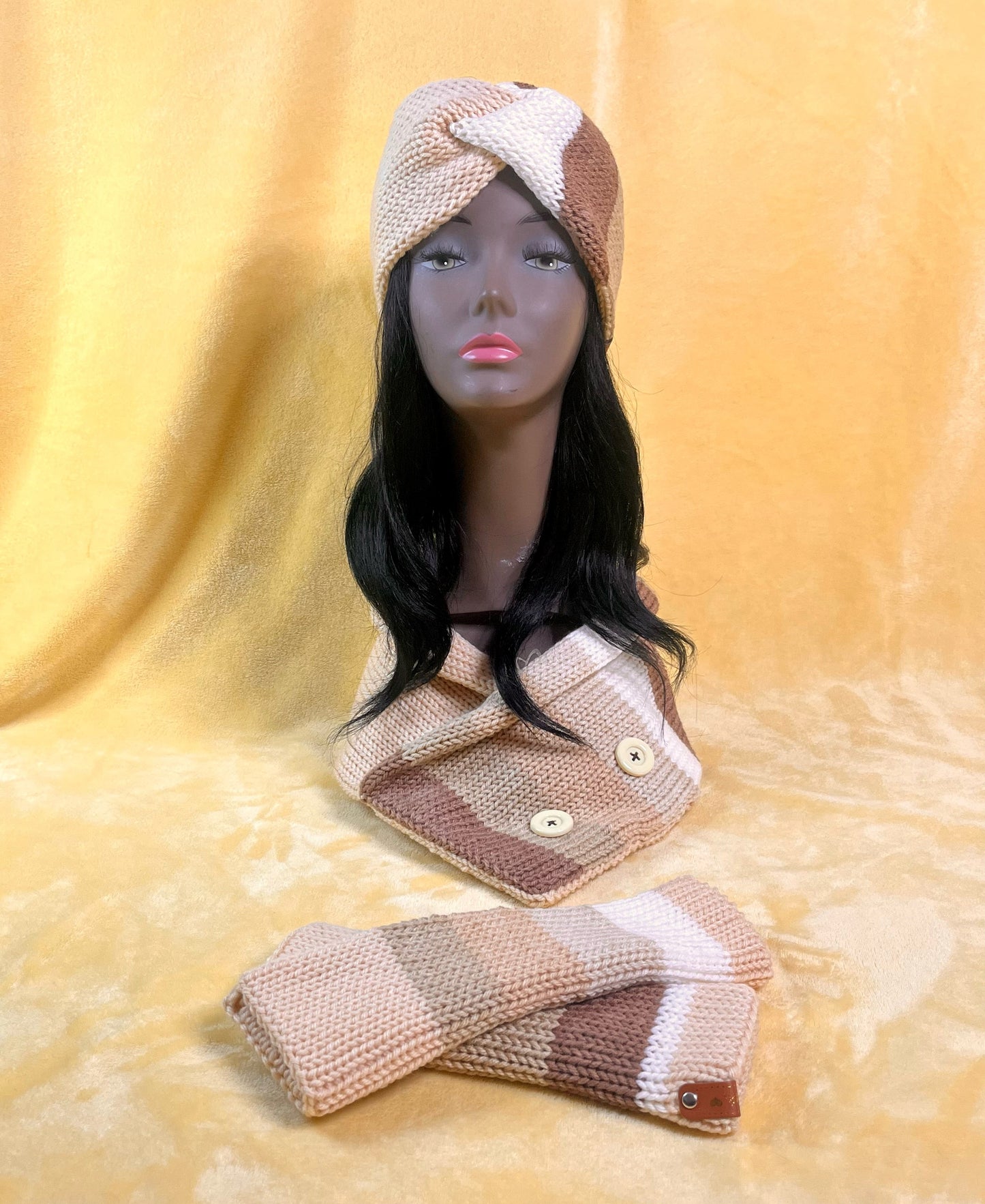 Super Cute Neck Warmer Scarf Set