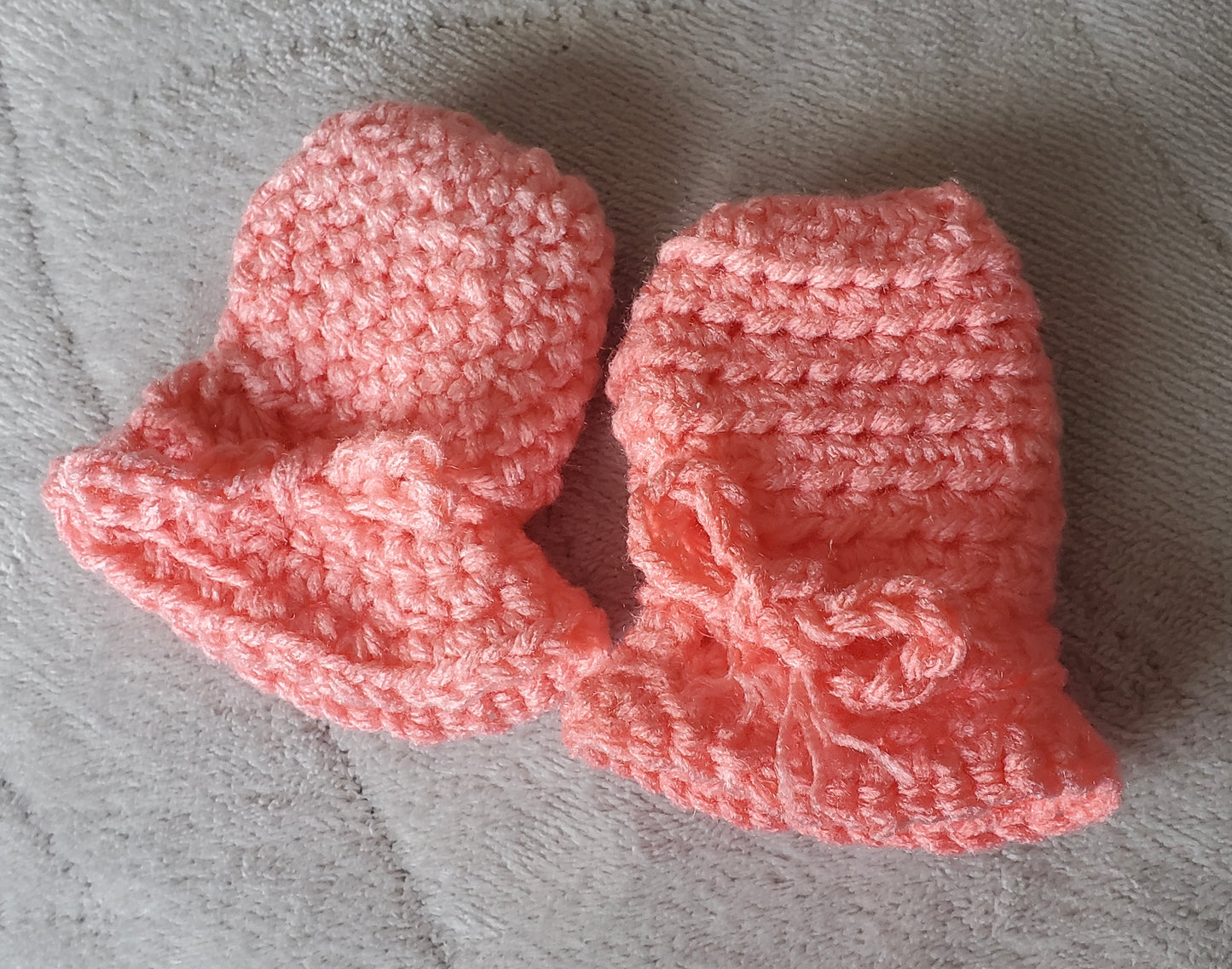 Super Cute Newborn Mittens